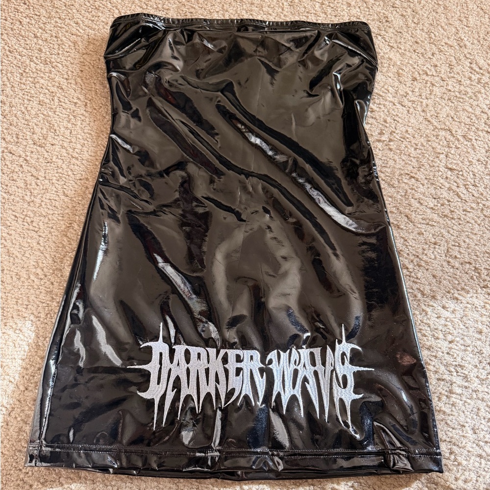Darker Wavs patient shiny dress